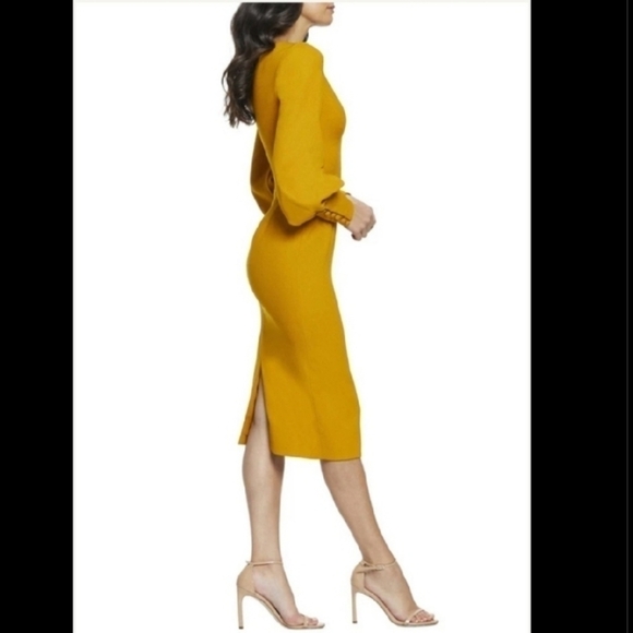 Dress the Population Norah Dress in Honey Small Long Sleeve Plunge Bodycon - Picture 2 of 12